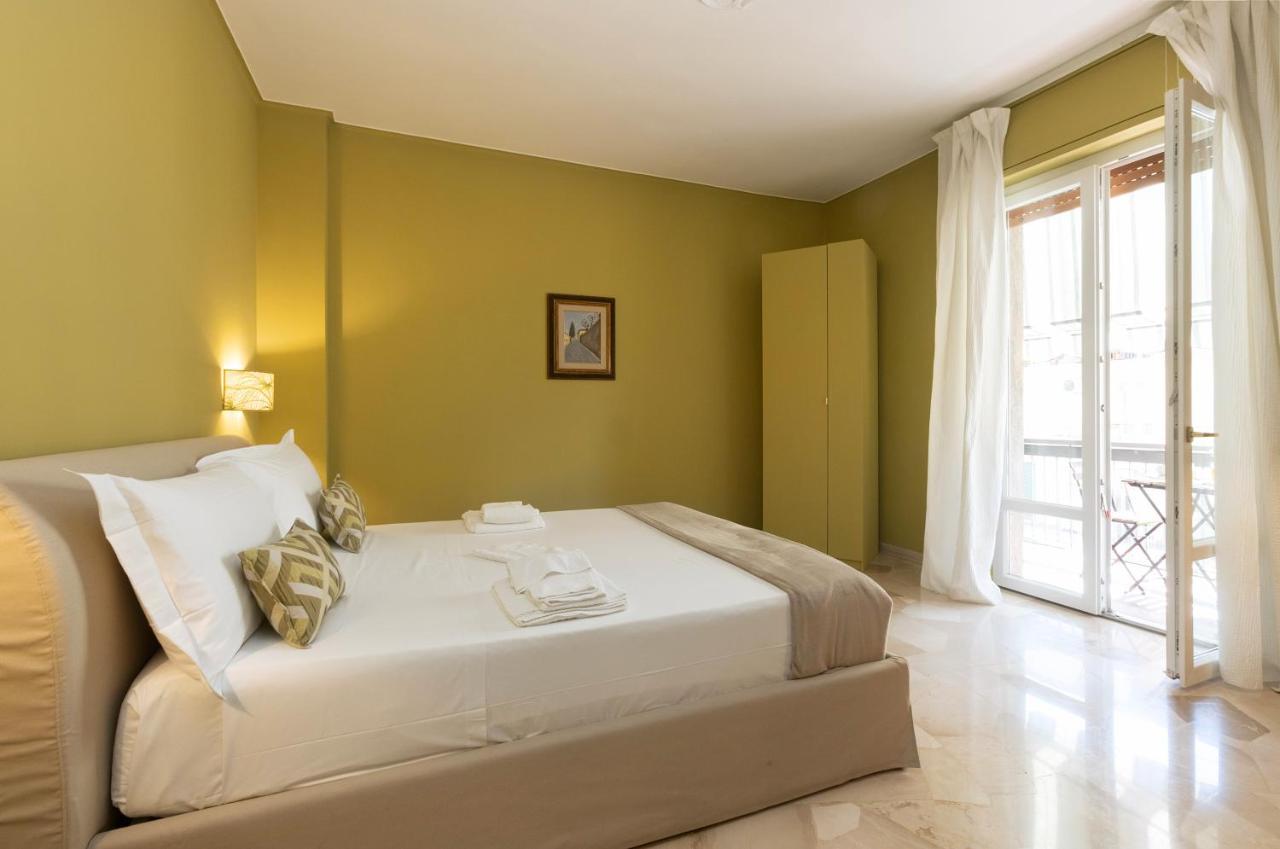 Lilly Apartment Флоренция Екстериор снимка